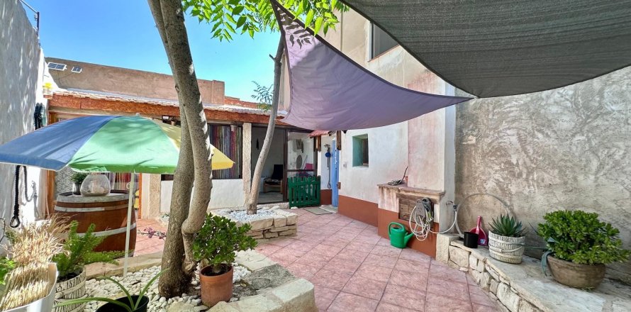 Finca in Monovar, Alicante, Spanien 2 Schlafzimmer, 280 m2 Nr. 190008