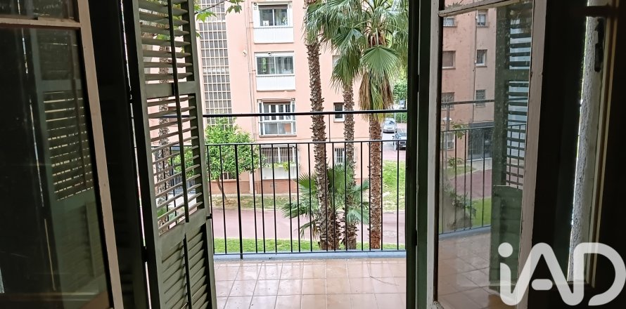 Appartamento a Barcelona, Spagna 4 camere da letto, 113 mq. N° 172254