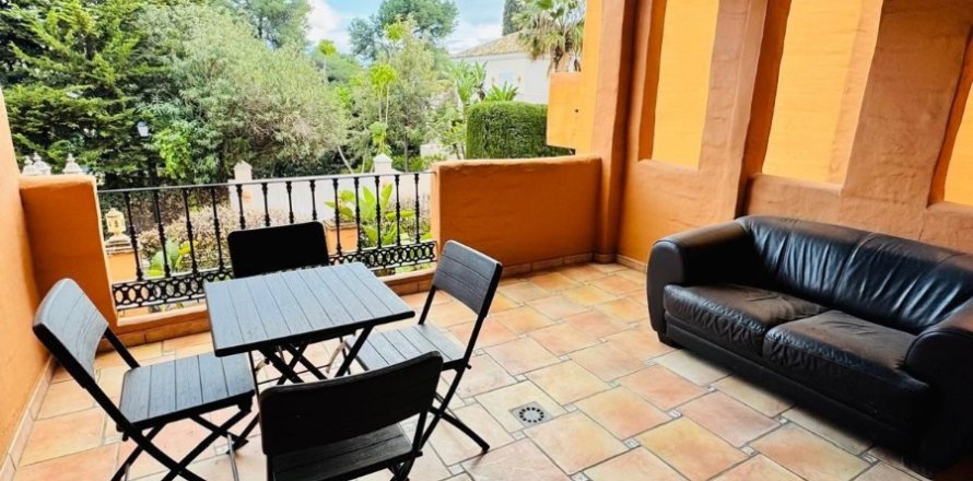 Квартира в Марбелья, Малага, Испания 2 спальни, 146м2 №147869