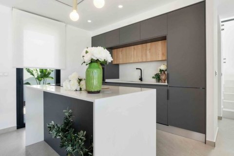 Продажа виллы в Рохалес, Аликанте, Испания 3 спальни, 136м2 №145016 - фото 6