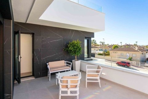 Продажа виллы в Рохалес, Аликанте, Испания 3 спальни, 136м2 №145016 - фото 21