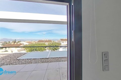 Villa till salu i Benijofar, Alicante, Spanien 3 sovrum, 194 kvm. Nr. 155521 - foto 22