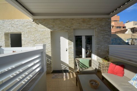 Radhus till salu Guardamar del Segura, Alicante, Spanien 3 sovrum, 90 kvm. Nr. 115860 - foto 2