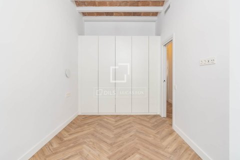 Huoneisto myytävänä Barcelona, Espanja, 2 makuuhuonetta, 79 m2 No. 192799 - kuva 19