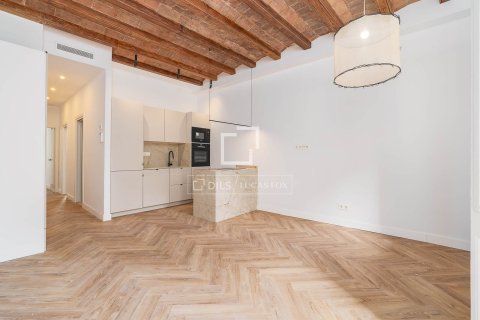 Huoneisto myytävänä Barcelona, Espanja, 2 makuuhuonetta, 79 m2 No. 192799 - kuva 9