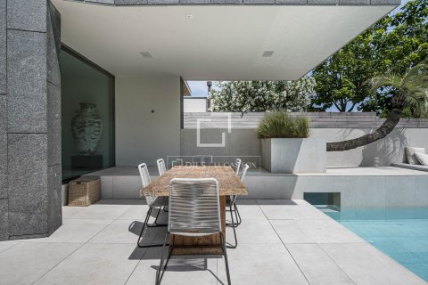 Huvila myytävänä Sant Cugat Del Valles, Barcelona, Espanja, 4 makuuhuonetta, 429 m2 No. 192801 - kuva 6