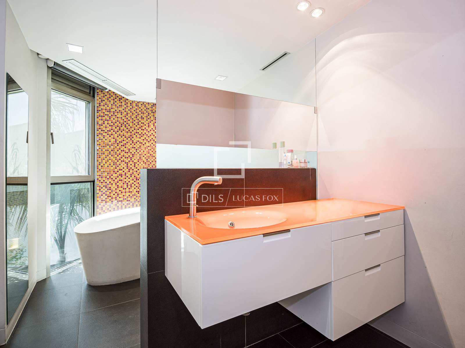Villa à Sant Cugat Del Valles, Barcelona, Espagne 4 chambres, 429 m2 No. 192801