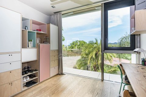 Huvila myytävänä Sant Cugat Del Valles, Barcelona, Espanja, 4 makuuhuonetta, 429 m2 No. 192801 - kuva 28