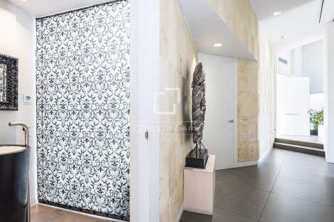 Huvila myytävänä Sant Cugat Del Valles, Barcelona, Espanja, 4 makuuhuonetta, 429 m2 No. 192801 - kuva 15