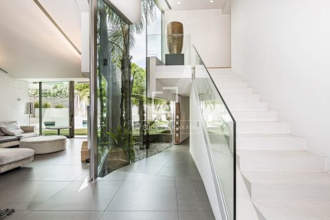 Huvila myytävänä Sant Cugat Del Valles, Barcelona, Espanja, 4 makuuhuonetta, 429 m2 No. 192801 - kuva 25