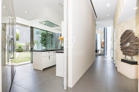 Huvila myytävänä Sant Cugat Del Valles, Barcelona, Espanja, 4 makuuhuonetta, 429 m2 No. 192801 - kuva 14