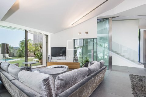 Huvila myytävänä Sant Cugat Del Valles, Barcelona, Espanja, 4 makuuhuonetta, 429 m2 No. 192801 - kuva 3