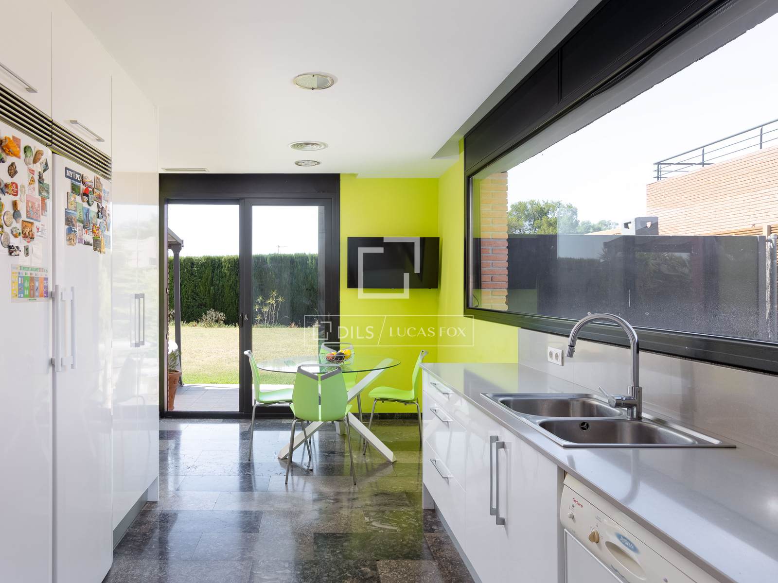Villa en Sant Vicenc De Montalt, Barcelona, España 5 dormitorios, 292 m2 No. 192800