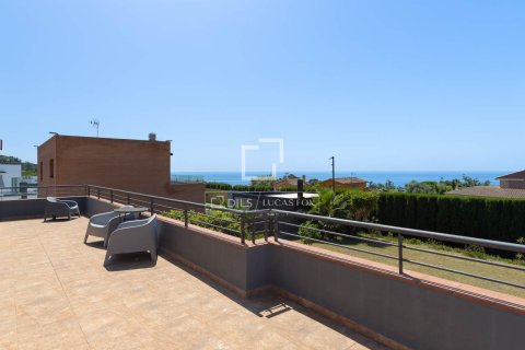 Villa en venta en Sant Vicenc De Montalt, Barcelona, España 5 dormitorios, 292 m2 No. 192800 - foto 17