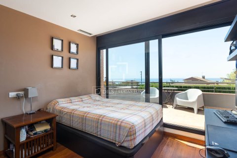 Villa en venta en Sant Vicenc De Montalt, Barcelona, España 5 dormitorios, 292 m2 No. 192800 - foto 18
