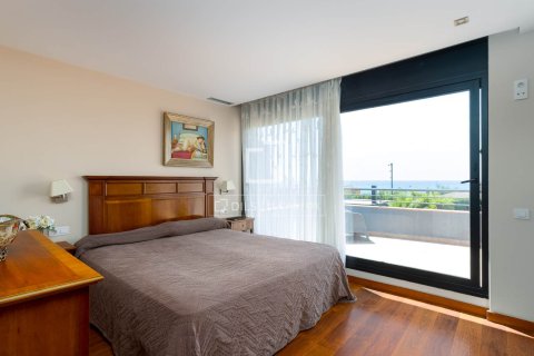 Villa en venta en Sant Vicenc De Montalt, Barcelona, España 5 dormitorios, 292 m2 No. 192800 - foto 15
