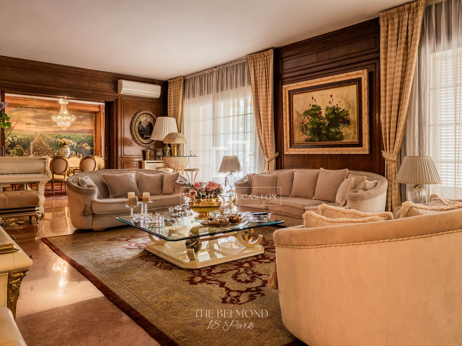 Apartment in Barcelona, Spain 6 bedrooms, 683 sq.m. No. 192803