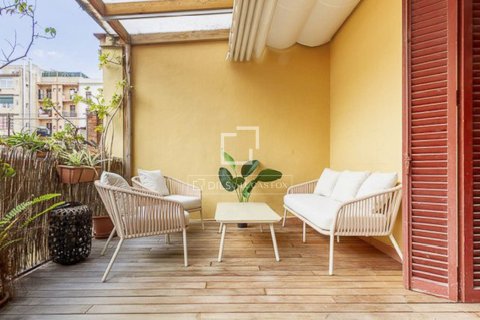 Huoneisto myytävänä Barcelona, Espanja, 2 makuuhuonetta, 116 m2 No. 192804 - kuva 2