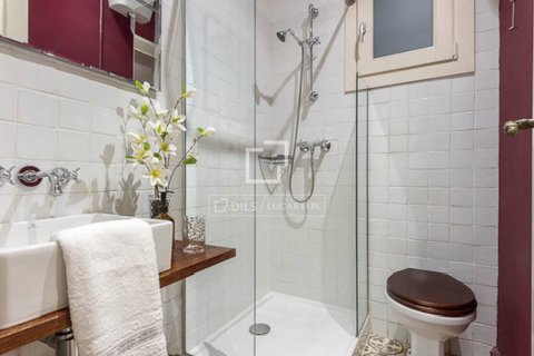 Huoneisto myytävänä Barcelona, Espanja, 2 makuuhuonetta, 116 m2 No. 192804 - kuva 21