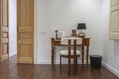 Huoneisto myytävänä Barcelona, Espanja, 2 makuuhuonetta, 116 m2 No. 192804 - kuva 13