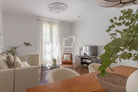 Huoneisto myytävänä Barcelona, Espanja, 2 makuuhuonetta, 116 m2 No. 192804 - kuva 6