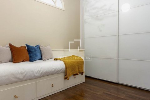 Huoneisto myytävänä Barcelona, Espanja, 2 makuuhuonetta, 116 m2 No. 192804 - kuva 18