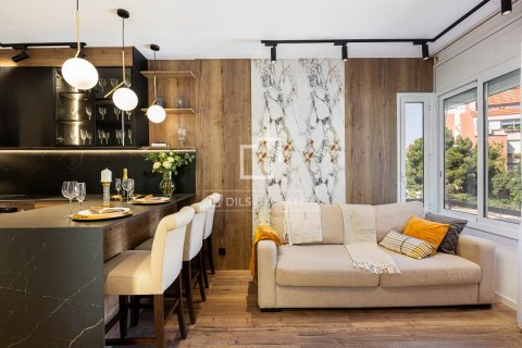 Huoneisto myytävänä Barcelona, Espanja, 1 makuuhuone, 39 m2 No. 192805 - kuva 2