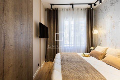 Huoneisto myytävänä Barcelona, Espanja, 1 makuuhuone, 39 m2 No. 192805 - kuva 16