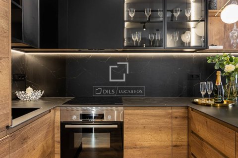 Huoneisto myytävänä Barcelona, Espanja, 1 makuuhuone, 39 m2 No. 192805 - kuva 10