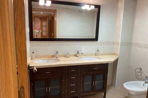 Apartment for sale Torrevieja, Alicante, Spain 3 bedrooms, 213 sq.m. No. 116706 - photo 14