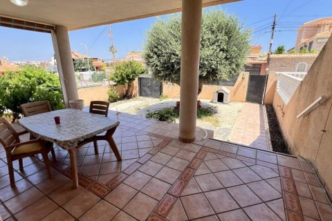 Apartamento en venta en Torrevieja, Alicante, España 3 dormitorios, 192 m2 No. 190481 - foto 5