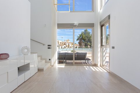 Villa en venta Alicante, España 4 dormitorios, 149 m2 No. 137702 - foto 6