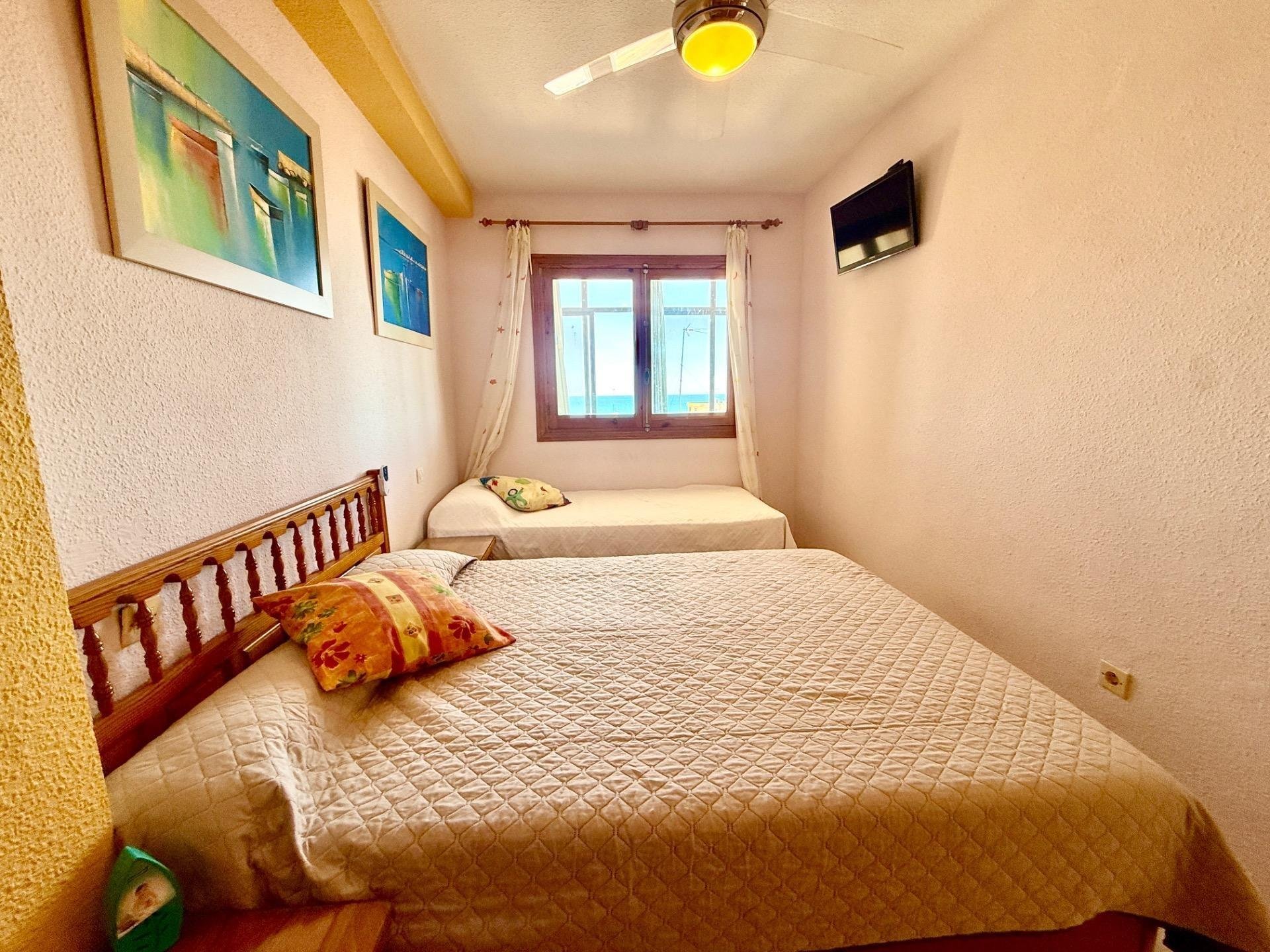 Kattohuoneisto Torrevieja, Alicante, Espanja 1 makuuhuone, 58 m2 No. 184380
