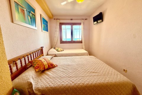 Kattohuoneisto myytävänä Torrevieja, Alicante, Espanja, 1 makuuhuone, 58 m2 No. 184380 - kuva 21