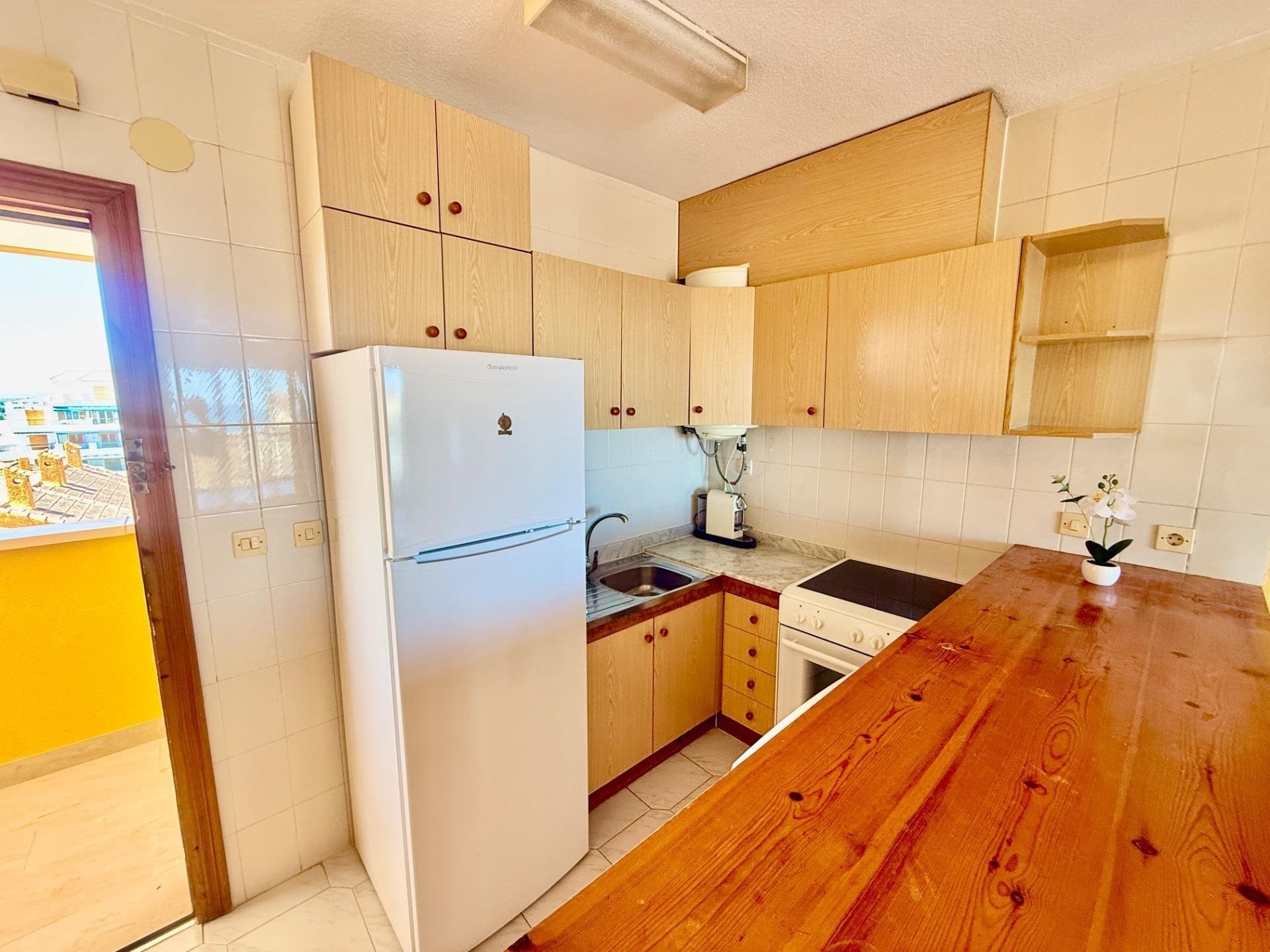 Kattohuoneisto Torrevieja, Alicante, Espanja 1 makuuhuone, 58 m2 No. 184380