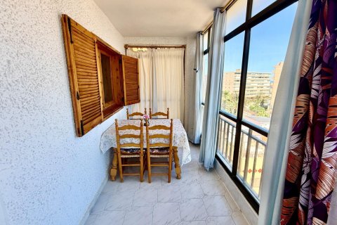 Kattohuoneisto myytävänä Torrevieja, Alicante, Espanja, 1 makuuhuone, 58 m2 No. 184380 - kuva 18