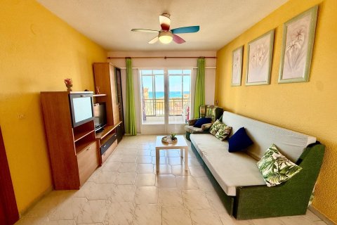 Kattohuoneisto myytävänä Torrevieja, Alicante, Espanja, 1 makuuhuone, 58 m2 No. 184380 - kuva 5