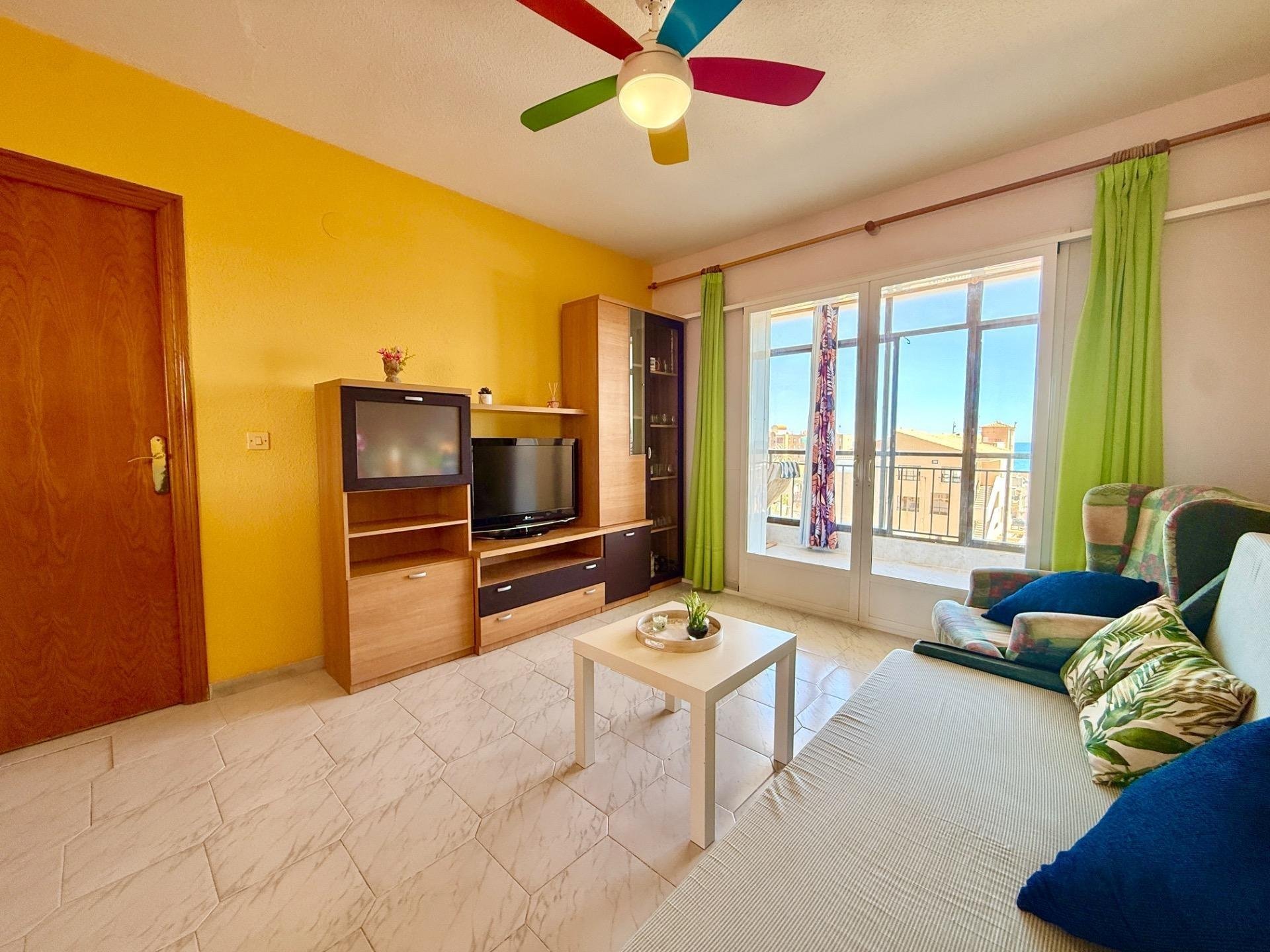 Kattohuoneisto Torrevieja, Alicante, Espanja 1 makuuhuone, 58 m2 No. 184380