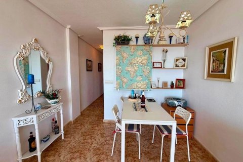 Apartamento en venta en Torrevieja, Alicante, España 2 dormitorios, 64 m2 No. 184383 - foto 11
