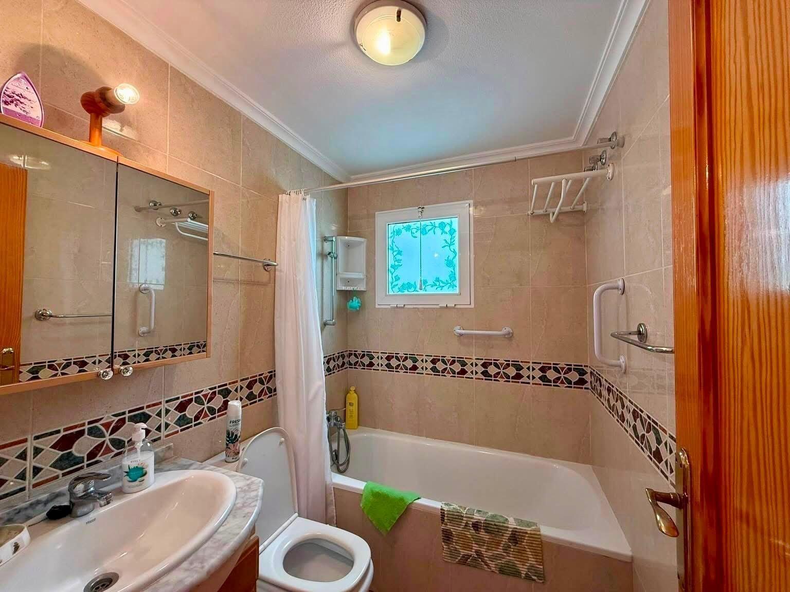 Dzīvoklis Torrevieja, Alicante, Spānijā 2 istabas, 64 m2 Nr. 184383