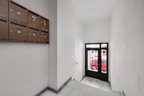 Apartamento en venta en Torrevieja, Alicante, España 2 dormitorios, 61 m2 No. 184381 - foto 4