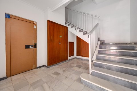 Apartamento en venta en Torrevieja, Alicante, España 2 dormitorios, 61 m2 No. 184381 - foto 5