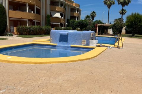 Lägenhet till salu i Denia, Alicante, Spanien 2 sovrum, 75 kvm. Nr. 168088 - foto 3