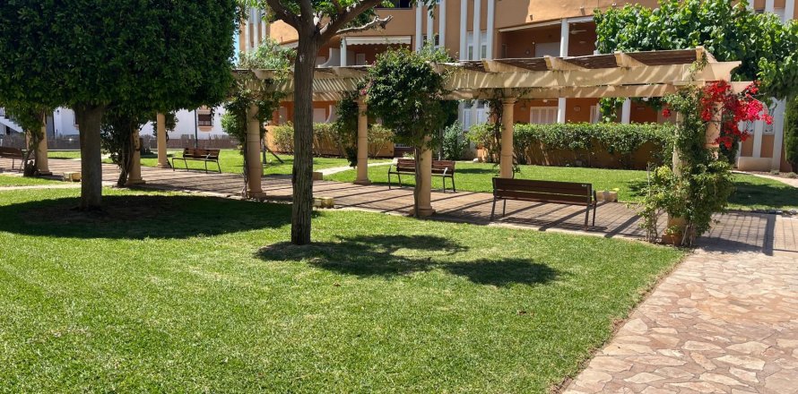 Lägenhet i Denia, Alicante, Spanien 2 sovrum, 75 kvm. Nr. 168088