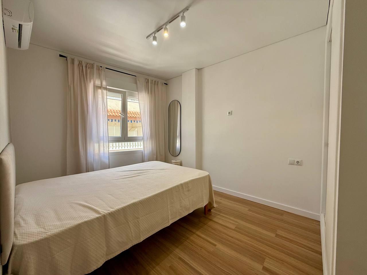Appartamento a La Mata, Alicante, Spagna 3 camere da letto, 77 mq. N° 168090