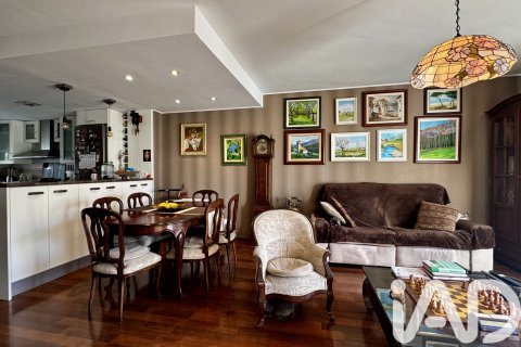 Casa adosada en venta en Sitges, Barcelona, España 3 dormitorios, 192 m2 No. 152434 - foto 16