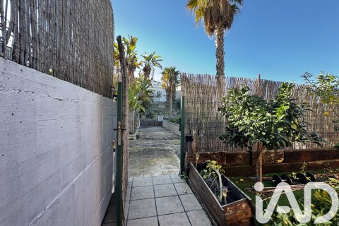 Casa adosada en venta en Sitges, Barcelona, España 3 dormitorios, 192 m2 No. 152434 - foto 9