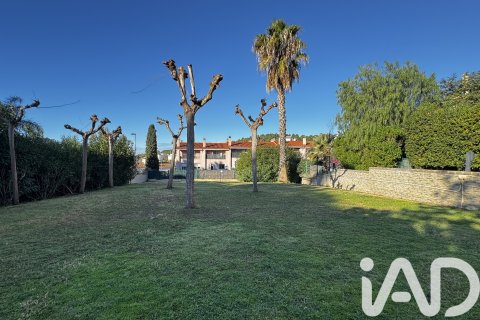 Casa adosada en venta en Sitges, Barcelona, España 3 dormitorios, 192 m2 No. 152434 - foto 11