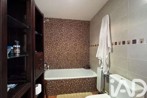 Casa adosada en venta en Sitges, Barcelona, España 3 dormitorios, 192 m2 No. 152434 - foto 26