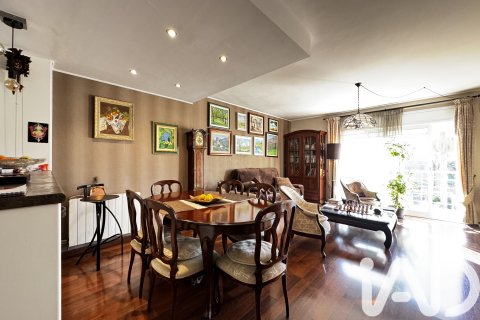 Casa adosada en venta en Sitges, Barcelona, España 3 dormitorios, 192 m2 No. 152434 - foto 18